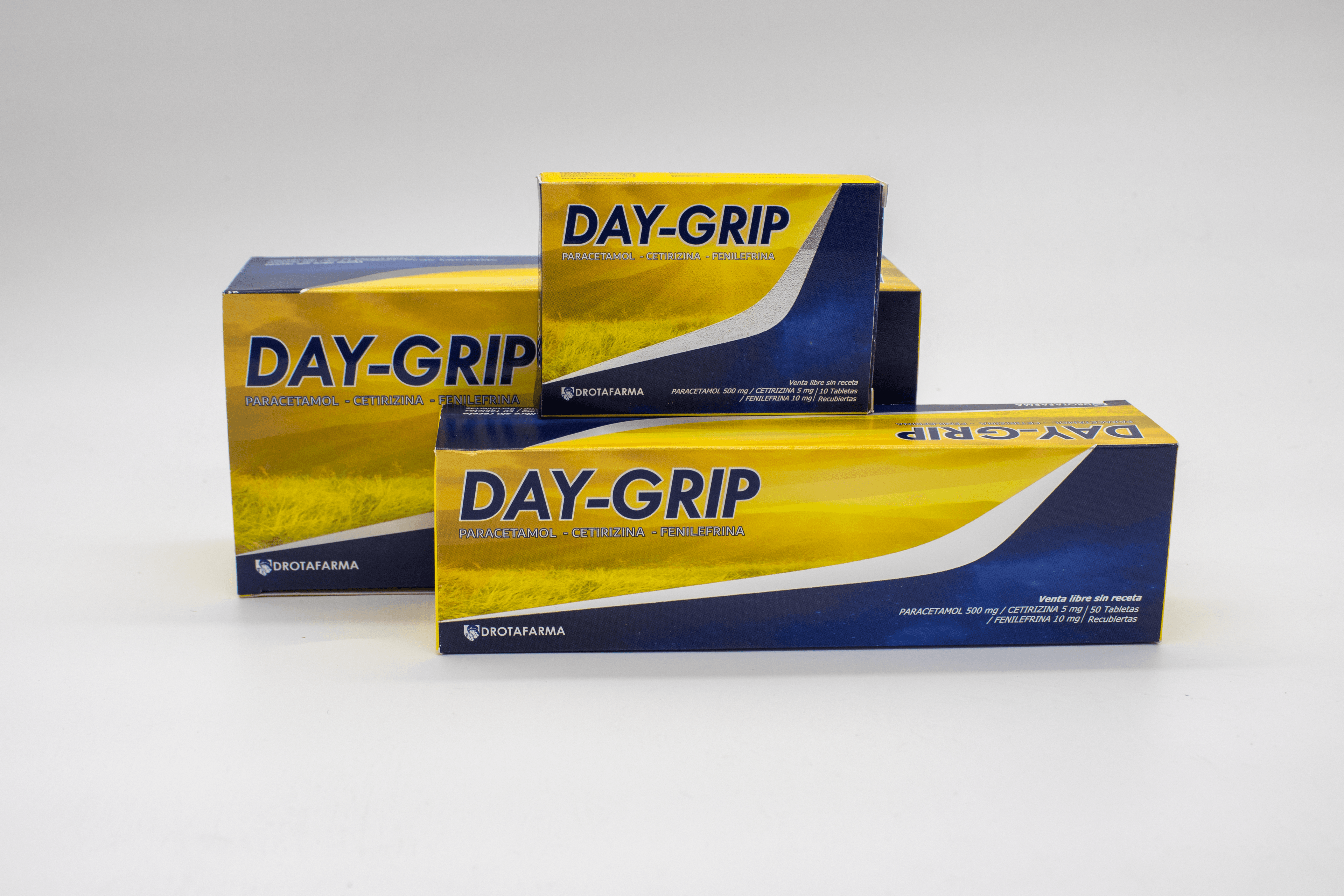 Day-Grip: DAY-GRIP es tu aliado contra los síntomas del resfriado y la gripe. Su fórmula de acción rápida te ayuda a mantenerte activo, sin sacrificar tu bienestar. 

Combinamos ingredientes de alta calidad médica para ofrecerte un alivio completo.